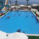 Maya World Imperial غويْنوك