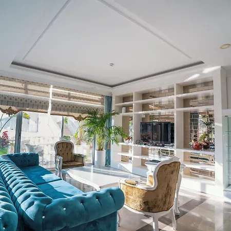 Hotel Maya World Imperial