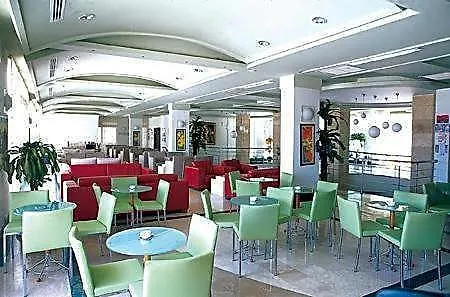 מלון Maya World Imperial
