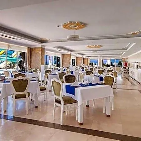 Maya World Imperial מלון 4*