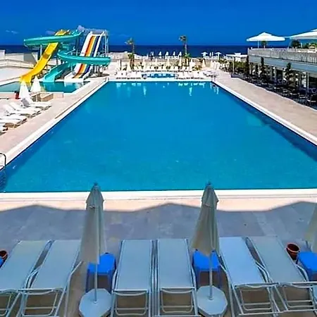 Maya World Imperial מלון 4*