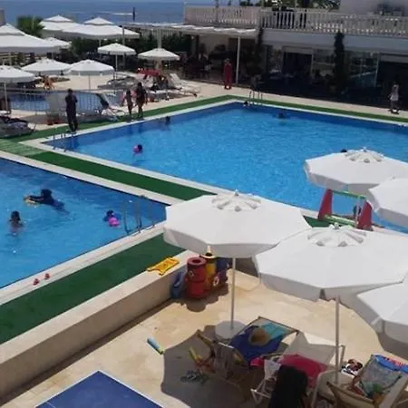 Maya World Imperial Hotel 4*