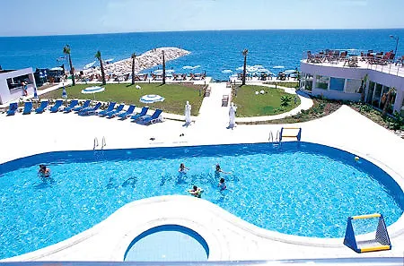 Hotel Maya World Imperial